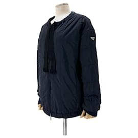 Chaqueta corta acolchada ligera de Re-Nylon para mujer - Prada