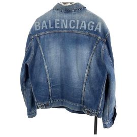 Balenciaga Denimjacke mit weißem Logo