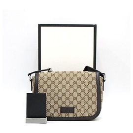 Gucci Borsa a tracolla messenger con patta in GG Canvas
