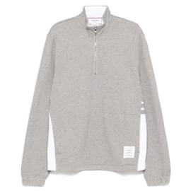 Klassischer Jersey-Pullover mit halbem Reißverschluss - Thom Browne