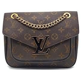 Louis Vuitton Pashmina Monogram