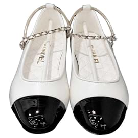 Ballerine classiche con catena piatte - Chanel