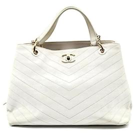 Chanel Borsa a mano e a tracolla con catena Chevron