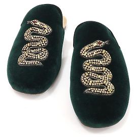 Gucci Mule y zapatilla de noche Lawrence en terciopelo verde con estampado de serpiente para mujer