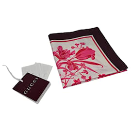 Sciarpa in seta con stampa floreale - Gucci