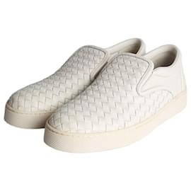 Bottega Veneta Slip-On in Pelle Intrecciato Bianco