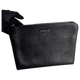 Prada Clutch Saffiano Triangle Logo Nero
