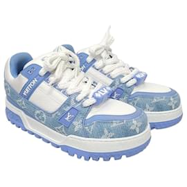 Louis Vuitton Tênis LV Trainer Maxi em denim monogram azul