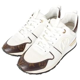 Louis Vuitton Runaway Gold Sneaker