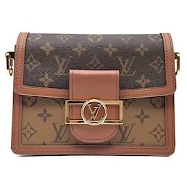 Louis Vuitton Monogram Mini Dauphine