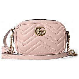 Gucci Bolsa transversal mini GG Marmont matelassê