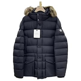 Giacca Moncler Cluny in Piumino Nera
