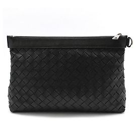 Bottega Veneta Clutch Small in Mesh Intrecciato Nero