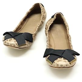 Louis Vuitton Ballerine Dolphin con dettaglio nastro stampa leopardata