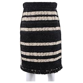 Chanel Falda