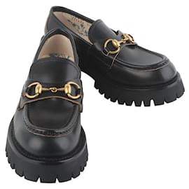 Gucci Mocassini con suola in tappeto e mors dorato