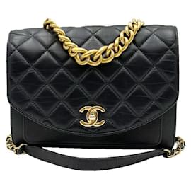 Chanel Borsa a tracolla con logo CC nero e catena dorata media