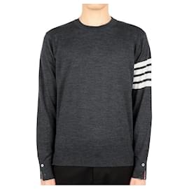 Klassischer Wollstrick mit diagonalem Armband (Charcoal) - Thom Browne