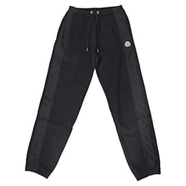 Pantaloni in nylon con logo - Moncler