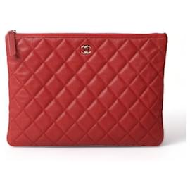 Chanel Clutch Caviar New