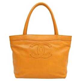 Chanel Borsa a tracolla Big CC in caviar giallo