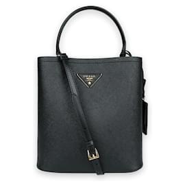 Bolso Tote Saffiano Medio con Logotipo Triangle para Mujer (Negro) VOOO - Prada