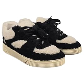 Chanel Sneakers in shearling