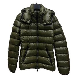 Moncler Chaqueta corta con capucha de plumón BADY