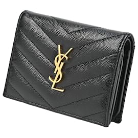 Cartera pequeña Saint Laurent en piel granulada negra con monograma en relieve Poudre stamp: