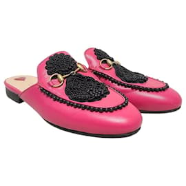 Gucci Pantofola Princetown ricamata e decorata Rosa