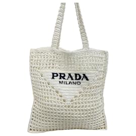 Prada Raffia Schultertasche