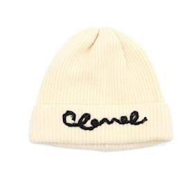 Berretto in cashmere color avorio con logo Black Pearl da donna - Chanel