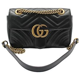 Gucci Borsa a tracolla mini GG Marmont trapuntata