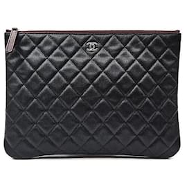 Caviar Clutch New Medium - Chanel
