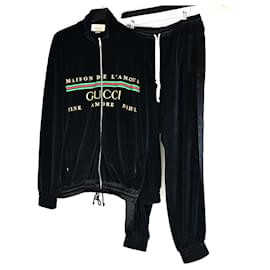 Conjunto de chaqueta de entrenamiento y pantalones de terciopelo con logotipo - Gucci