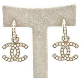 Orecchini con perle Logo - Chanel