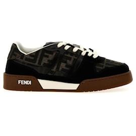 Match Low-Top Sneaker aus Wildleder - Fendi