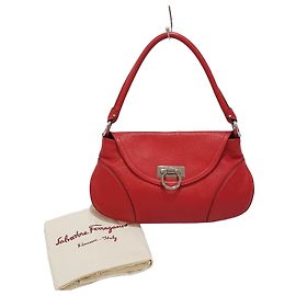 Salvatore Ferragamo Borsa a tracolla decorativa Gancini