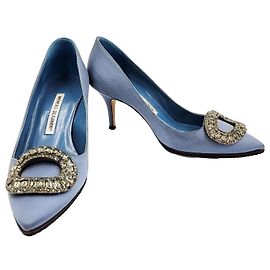 Manolo Blahnik Satin Schuhe