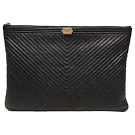 Caviar Gold Tone Chevron Boy Clutch Bag Large Series - Chanel