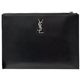 Saint Laurent Clutch in pelle monogramma total black