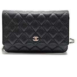 Chanel Mini borsa a tracolla WOC in Caviar