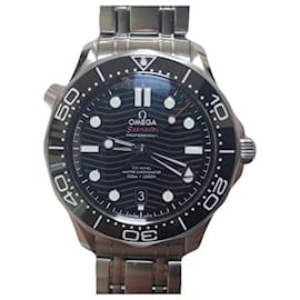 Orologio automatico da uomo Seamaster Diver Co-Axial Date - Omega