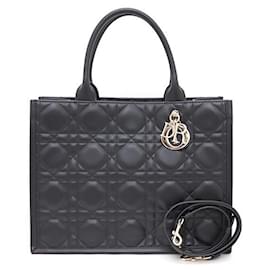 Borsa Book Tote Medium in Cannage Macro Nero - Dior