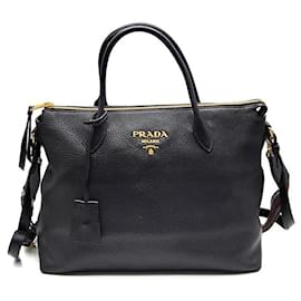Prada Tote y bolso de hombro en Vitello Daino con dos correas