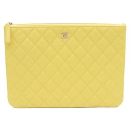 Clutch Yellow Caviar Gold CC Logo - Chanel
