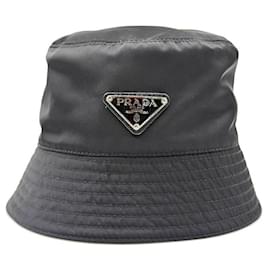 Nylon-Bucket-Hat mit Dreieckslogo - Prada