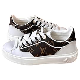 Monogram Timeout Sneaker für Damen - Louis Vuitton