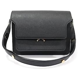 Borsa a tracolla Trunk Medium in Saffiano nero con finiture dorate - Marni