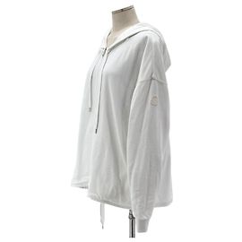 Moncler Chaqueta cortavientos reversible con capucha para mujer